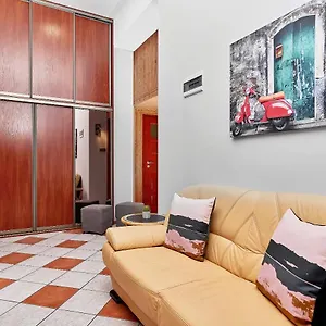 apartament-nowa-12.hotelswroclaw.com/