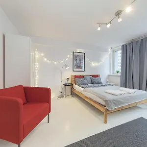 sliska-apartment-warsaw.warsawhotelspoland.com/
